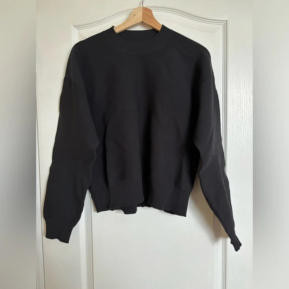 LULULEMON All Around Sweater - Picture 5 of 8